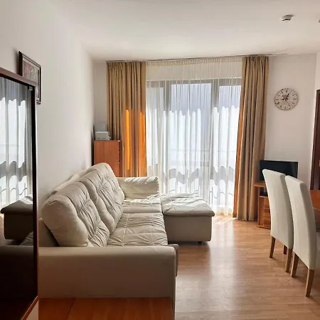 Spacious Two Bedroom In Flora Tulip 12 * Borovets