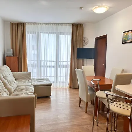 Spacious Two Bedroom In Flora Tulip 12 Lejlighed *